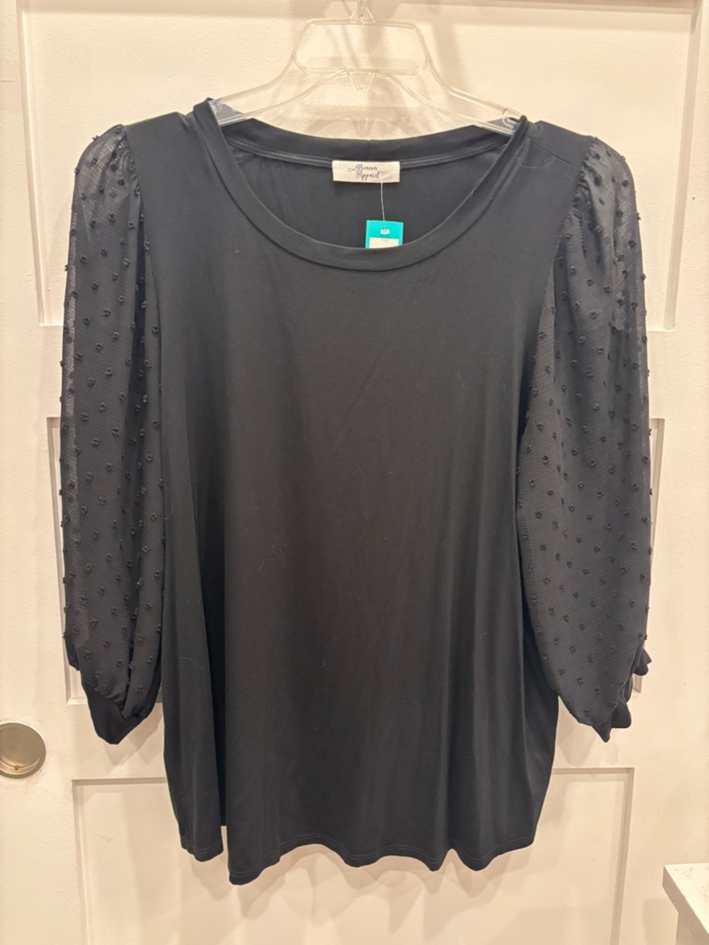 Beacon Apparel 3/4 Puff-Sleeve Black Blouse